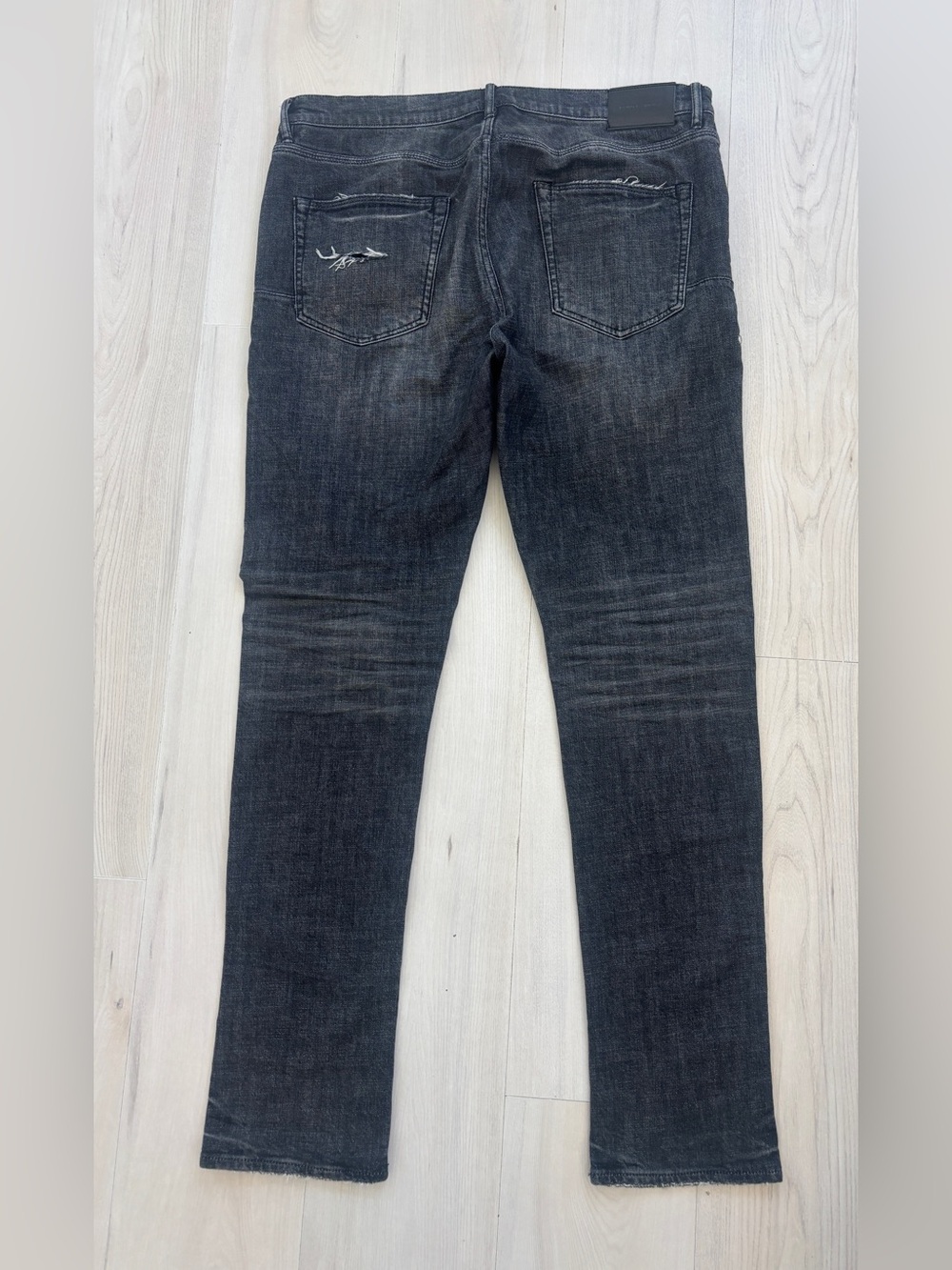 Slim Straight Men's Dark Washed Jeans